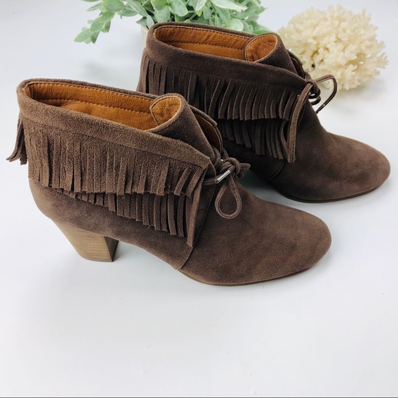 Kenneth Cole Gentle Soles Bettie Fringe Booties - Picture 3 of 7